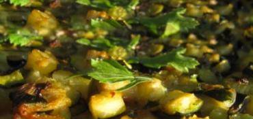 FANTAISIE DE COURGETTE À L'AIL