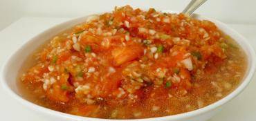 ROUGAIL OIGNONS TOMATES À L'HUILE D'OLIVE