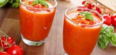 GASPACHO TOMATES, POIVRONS ET BASILIC